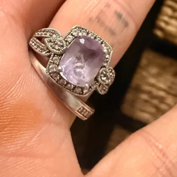 Vintage style, Amethyst & Genuine Diamond Filigree ring sz7 (Has Video) - Picture 10 of 17